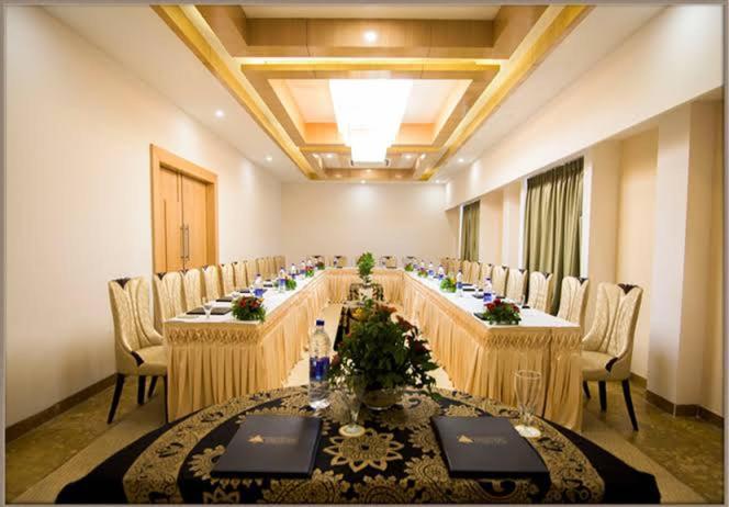 The Celestial Park, Bhopal Otel Dış mekan fotoğraf